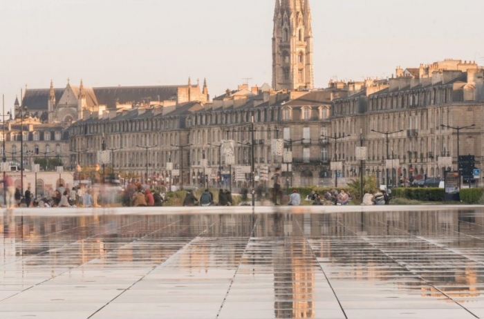 Bordeaux tour french linguistic stay
