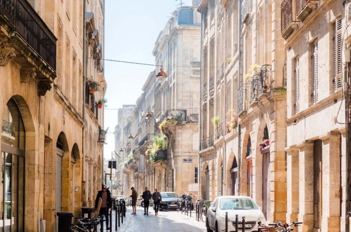 Bordeaux visit linguistic stay